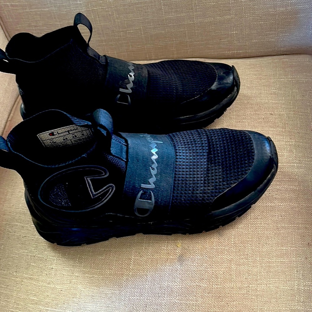 Champion Rally Pro Slip on Mens 10 shoe